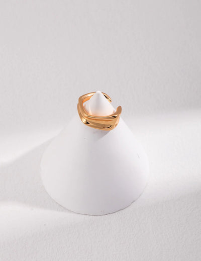 Twist Ocean Wave Band Ring