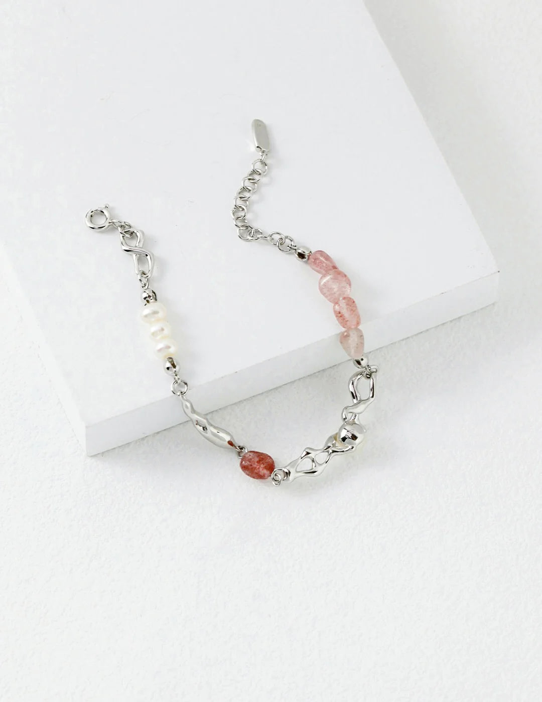 Strawberry Crystal Pearl Bracelet