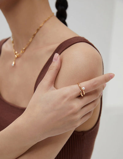 Modern Statement Pearl Ring