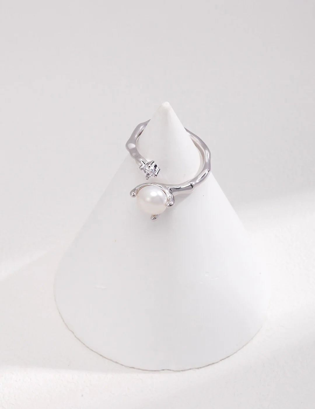 Freshwater Pearl with Zircon Open Ring