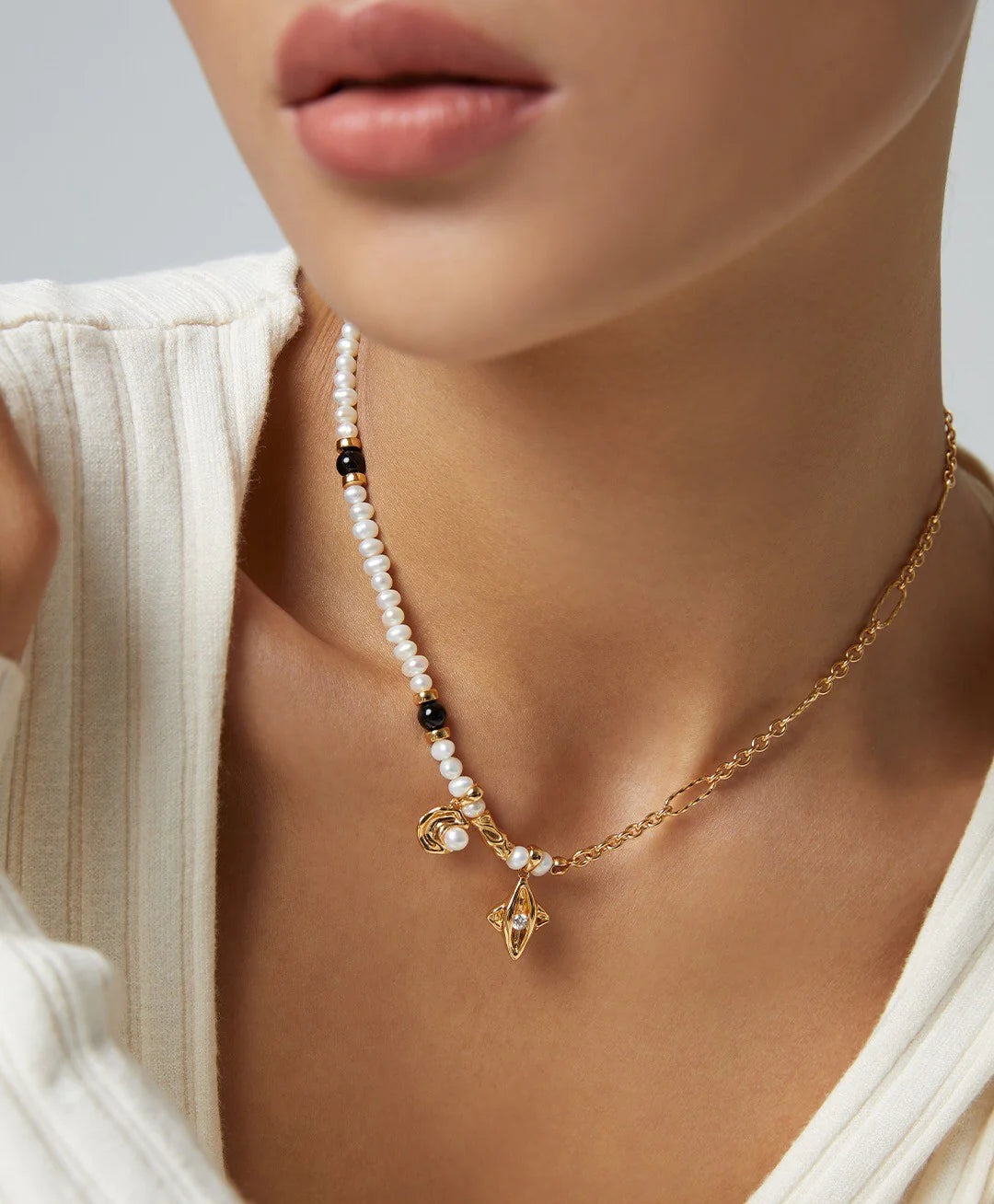 Star and Moon Design Pearl Necklace